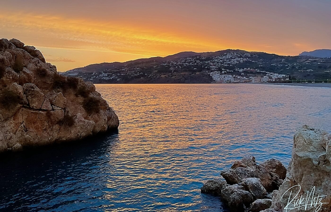 El peñón de Salobreña, testigo mudo de la historia del Mediterráneo